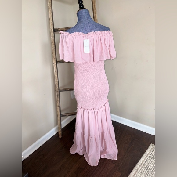 Simplee NWT Smocked Ruffle Hem Off Shoulder Boho Dress Size XL - Picture 5 of 7